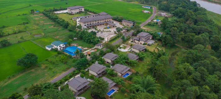 รีสอร์ตโซลทีเวสเทนด์ชิตวัน โรงแรมในจิตวัน