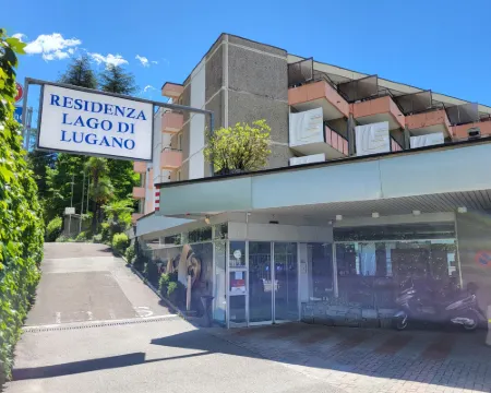 Lago di Lugano Relax Apt.604 Ξενοδοχεία στην πόλη Bissone