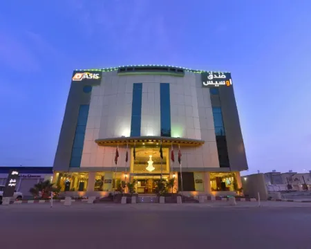 Rose Oasis Hotel ナジュラーンのホテル