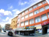 三星飯店 Réserve de la centrale附近的飯店