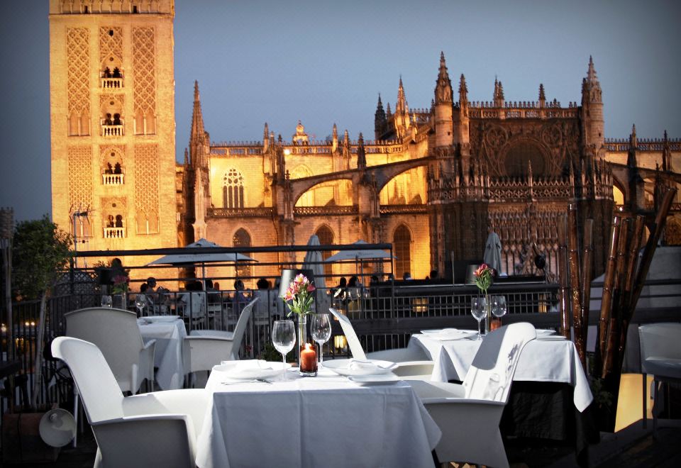 EME Catedral Mercer Hotel