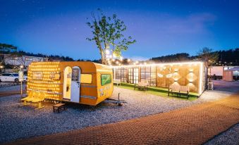 Taean Cheongpodae Sunset Caravan