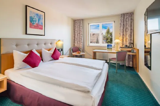 PLAZA Hotel Blankenburg Ditzingen, Sure Hotel Collection