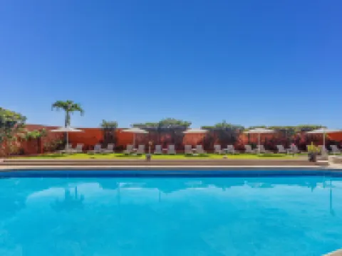 Fiesta Inn Cuernavaca โรงแรมในเกวร์นาวากา