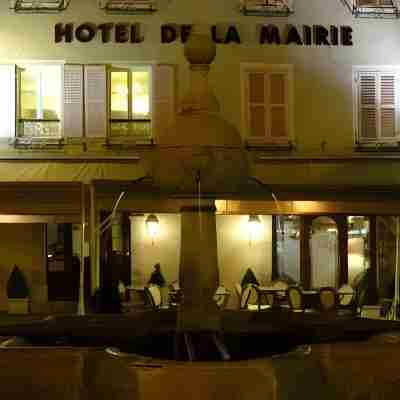 Logis Hôtel de la Mairie Hotel Exterior