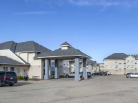 Quality Inn & Suites Edmonton International Airport Hoteles en Nisku