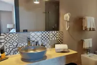 Araja Villa & Suite Hotel a Macari