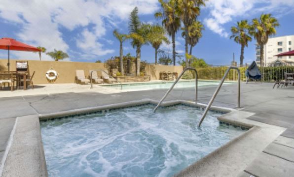 Best Western Plus Oceanside Palms
