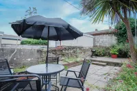 Fleet Street - 2 Bedroom Holiday Home - Swansea