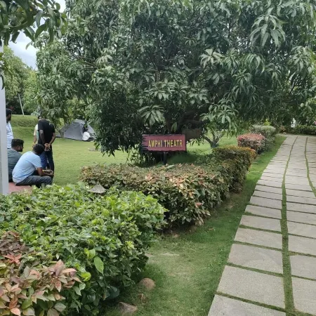Q Mango Resort