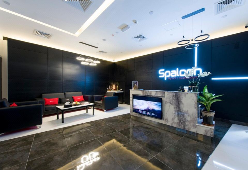 홀리데이 인 무스카트 알 시브 로비