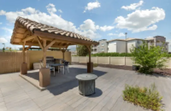 เบสท์เวสเทิร์นพลัส แซฟฟอร์ด