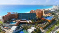 Crown Paradise Club Cancun - All Inclusive Hotels near El Rey mayan ruins