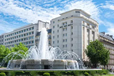 Hôtel Paris Neuilly Hotels in Neuilly-sur-Seine