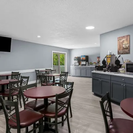 Quality Inn Lakefront