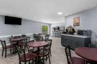 Quality Inn Lakefront - breakfast