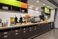 Home2 Suites by Hilton Florence - breakfast