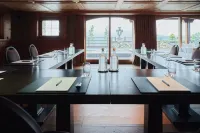 LeCrans Hotels in Lens