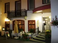 Hotel Escher
