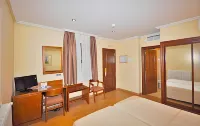 Hotel ELE Acueducto Hotels in La Granja de San Ildefonso