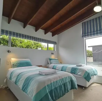 Three Rivers 2 Bedroom Cottage Hotels in Tekapo
