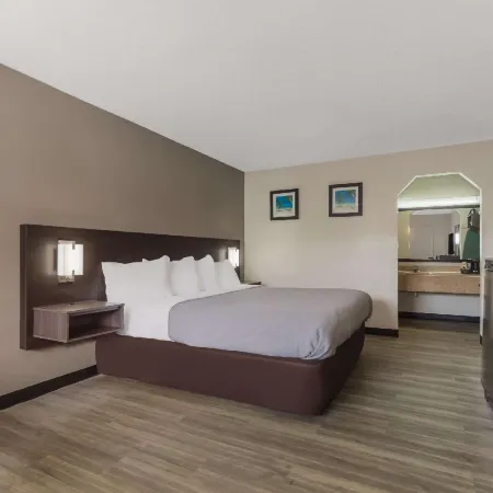 Quality Inn Charleston - West Ashley