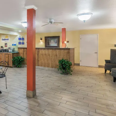 Days Inn by Wyndham Natchitoches