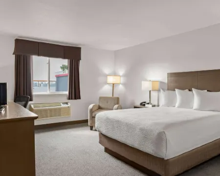 Days Inn by Wyndham Steinbach Hotels in Steinbach