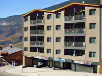 Apartaments Shusski Hotels in Meritxell