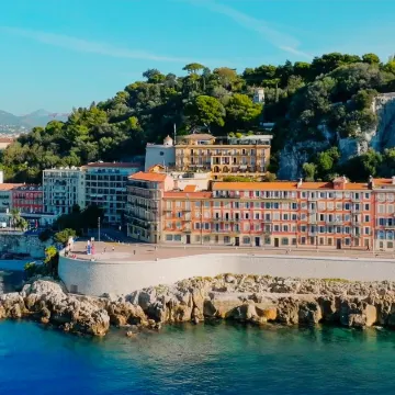 Hôtel la Pérouse Nice Baie des Anges