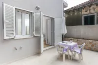 Apartments Villa Karmen Hotels in Mokošica