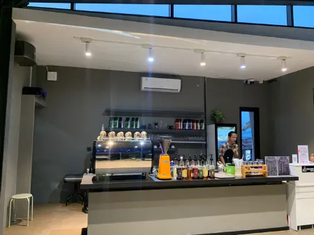 ALULA HOTEL MALINGPING Отели в г. Malingping