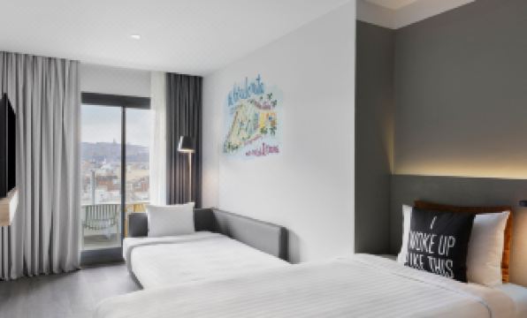 Moxy Barcelona