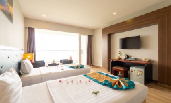 Sandunes Beach Resort & Spa