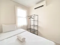 2Br Cozy Apartment at Parahyangan Residence by Travelio