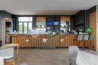 Ketje Luxury Capsule Mitra RedDoorz Hotels in Bandar Lampung