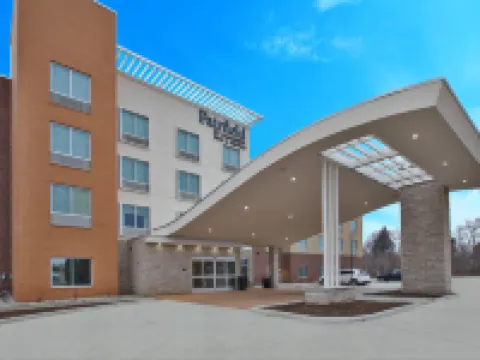 Fairfield Inn & Suites Flint Grand Blanc Hotels in Genesee County