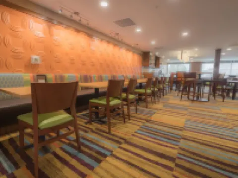 Fairfield Inn & Suites Gaylord Hotels in Otsego County