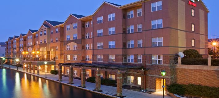 Residence Inn Indianapolis Downtown on the Canal Ξενοδοχεία στην πόλη Indianapolis