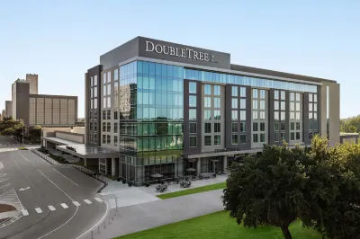DoubleTree by Hilton Abilene Downtown Convention Center Các khách sạn gần Moody Coliseum