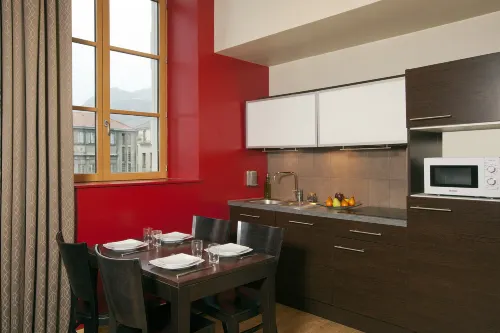 Residhome Grenoble Caserne de Bonne - 4-Star