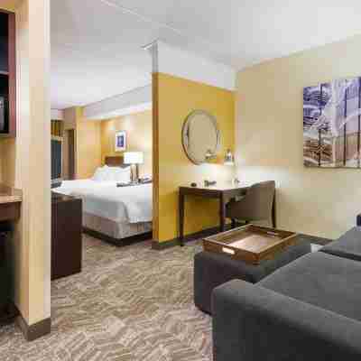 SpringHill Suites Wheeling Triadelphia Area Rooms