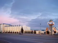 Travelodge Hotel by Wyndham Saskatoon Hotels in Saskatoon