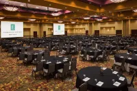 Embassy Suites by Hilton Charlotte Concord Golf Resort & Spa Các khách sạn ở Concord
