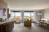 DoubleTree by Hilton St. Paul East Hotel di South Saint Paul
