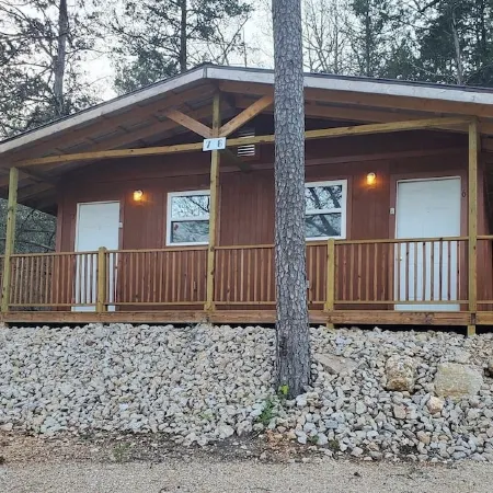 Hogan's Hideout Cottage #7