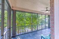 Modern and Stately Upper 2-bed in Historic Midtown