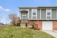 Modern Luxury Escape with Mini Golf + Game Room