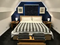 Inclusive, child-friendly, dogs welcome, garden area, near pubs/river/golf