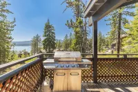 Scenic Lake Views: Snow & Beach Adventures Nearby!